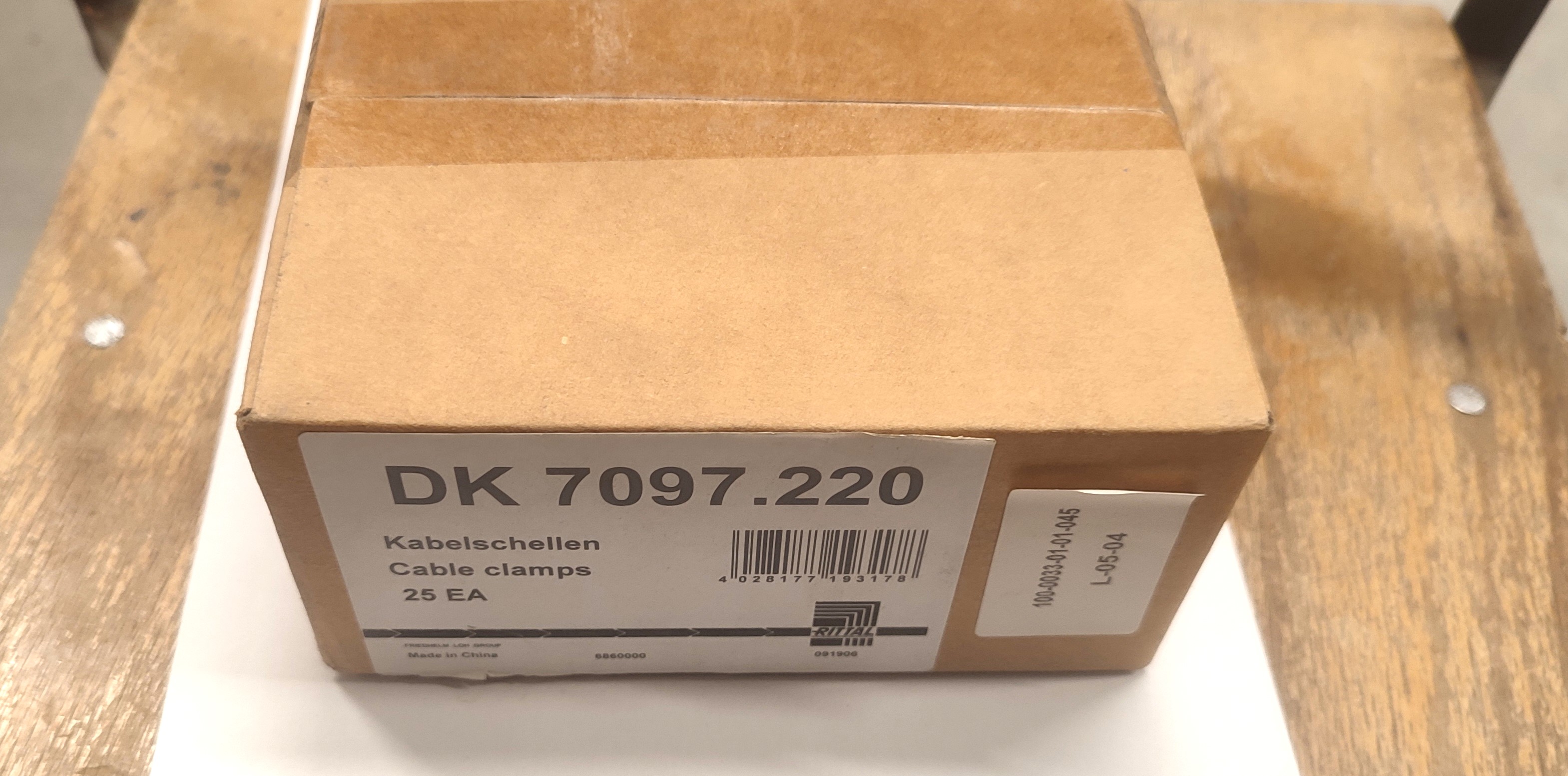 DK 7097.220 Rittal, Akcesoria ogólne