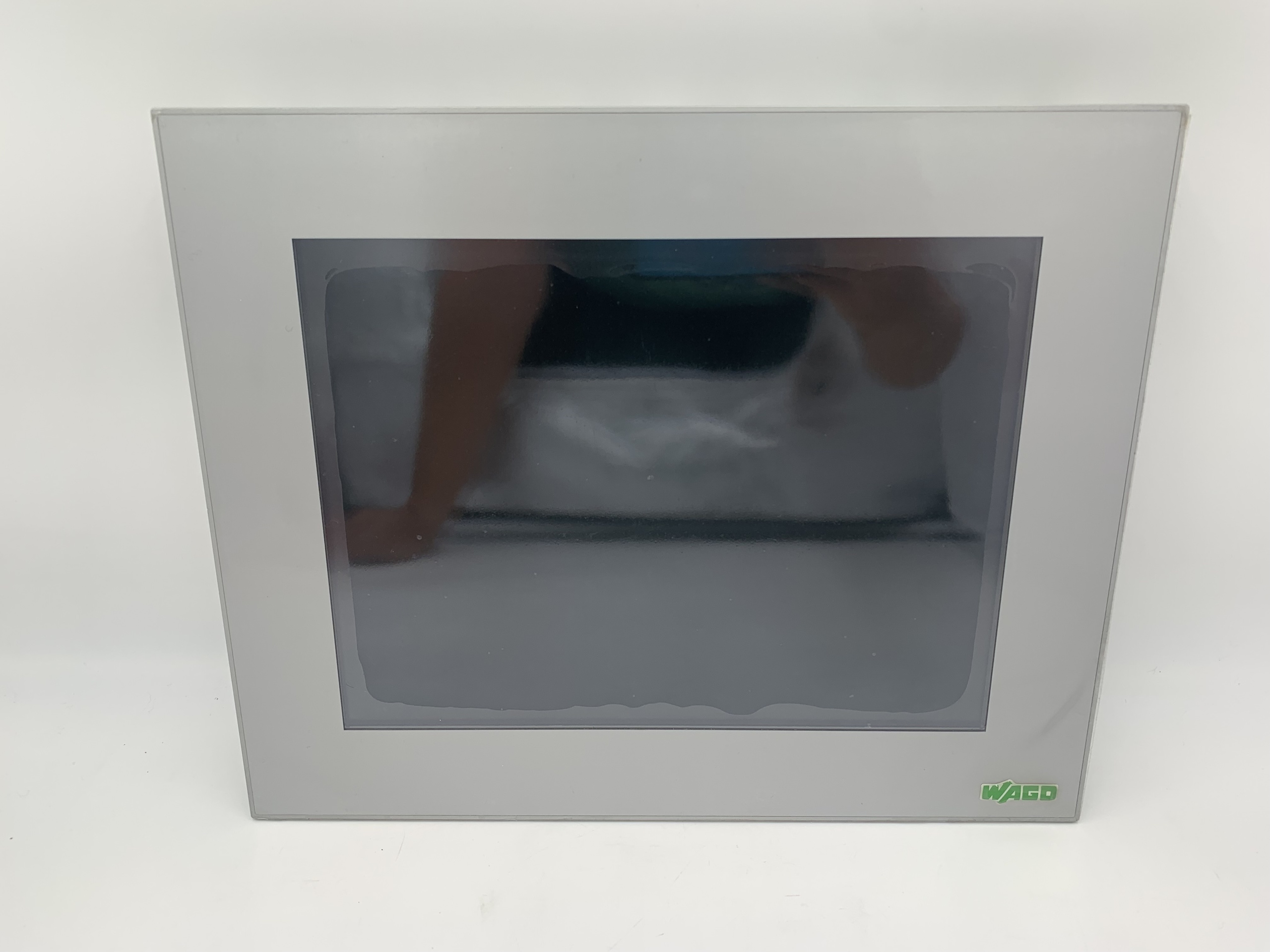 Wago 762-3121/000-001 Control Panel; 12.1" (30.7 cm); 800 x 600 pixels; Target Visualization — PLC