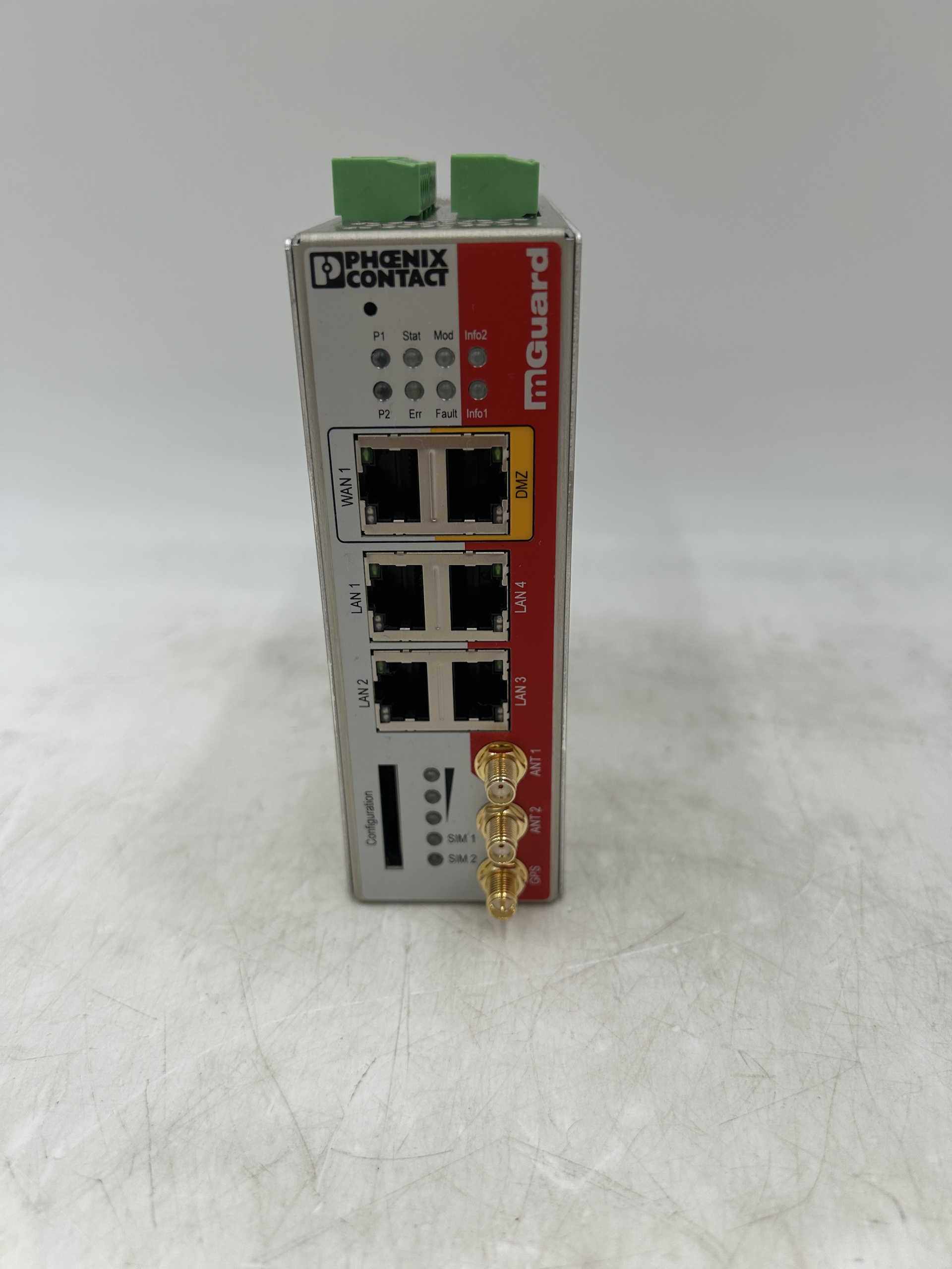 Phoenix Contact TC MGUARD RS4000 4G VPN TC MGUARD RS4000 4G VPN - Router — Accessori generali