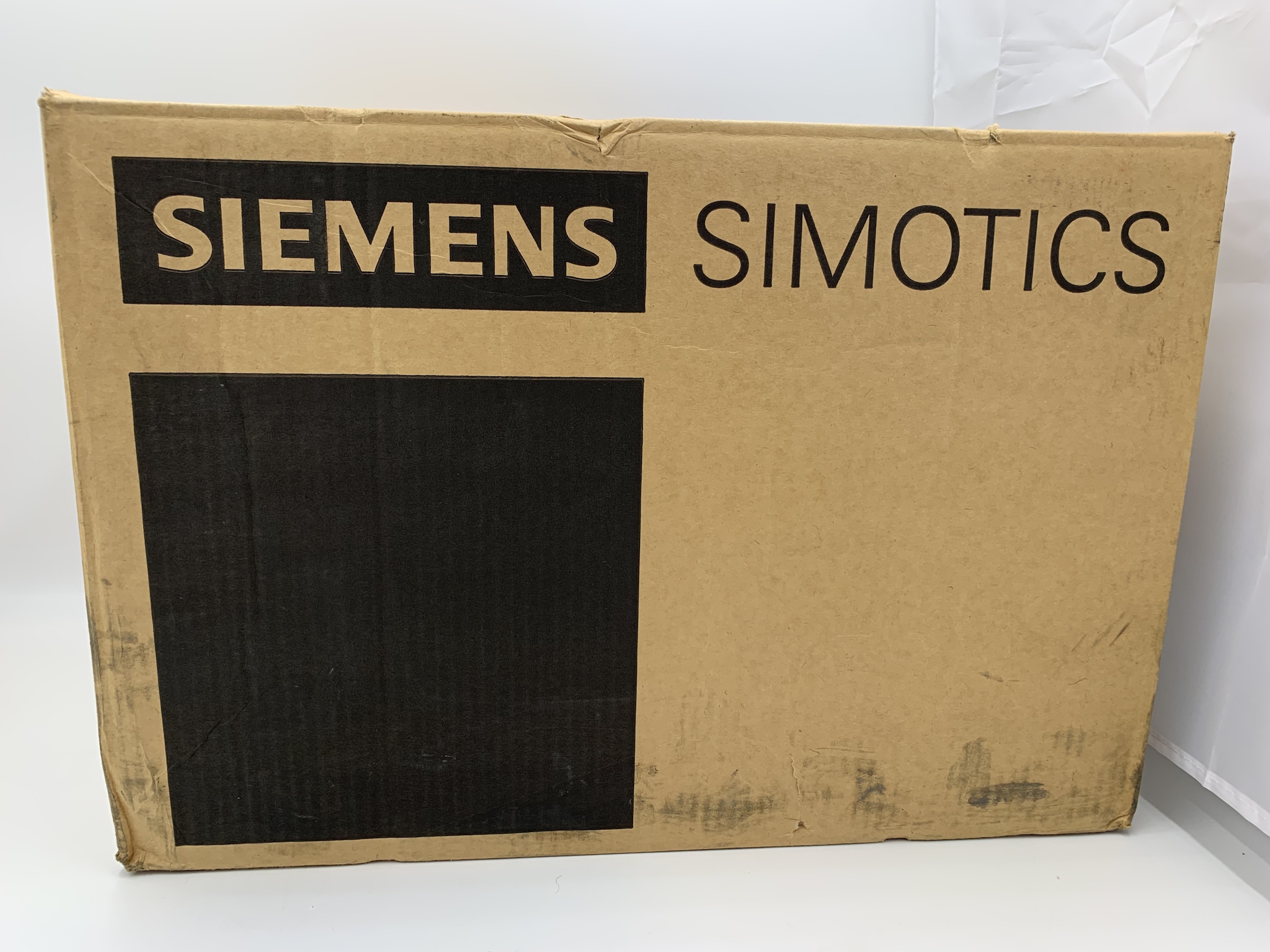 Siemens 1FT7084-5AF71-1CB1 MOTORE, SYNC, 3AC, 20NM, 4.55KW, 3000RPM, BR, KY — Accessori generali