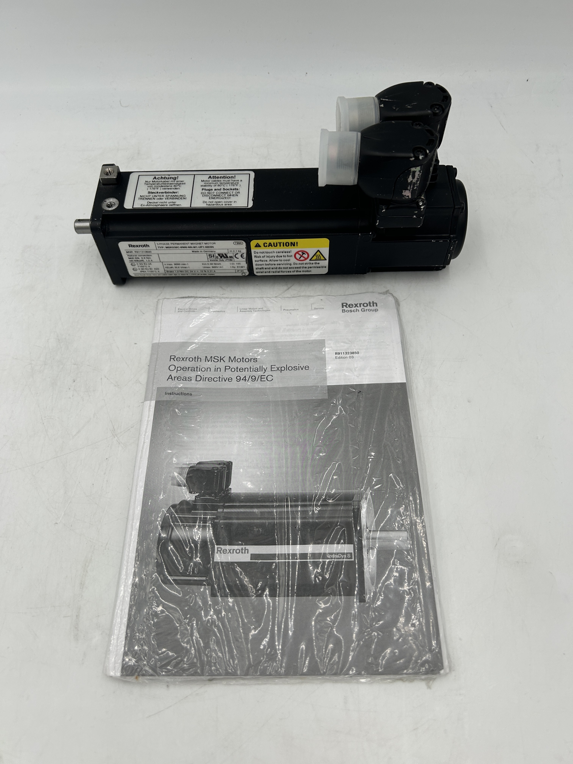 Bosch Rexroth R911312640 SERVOMOTOR MSK030C-0900-NN-M1-UP1-NSNN — Accessori generali