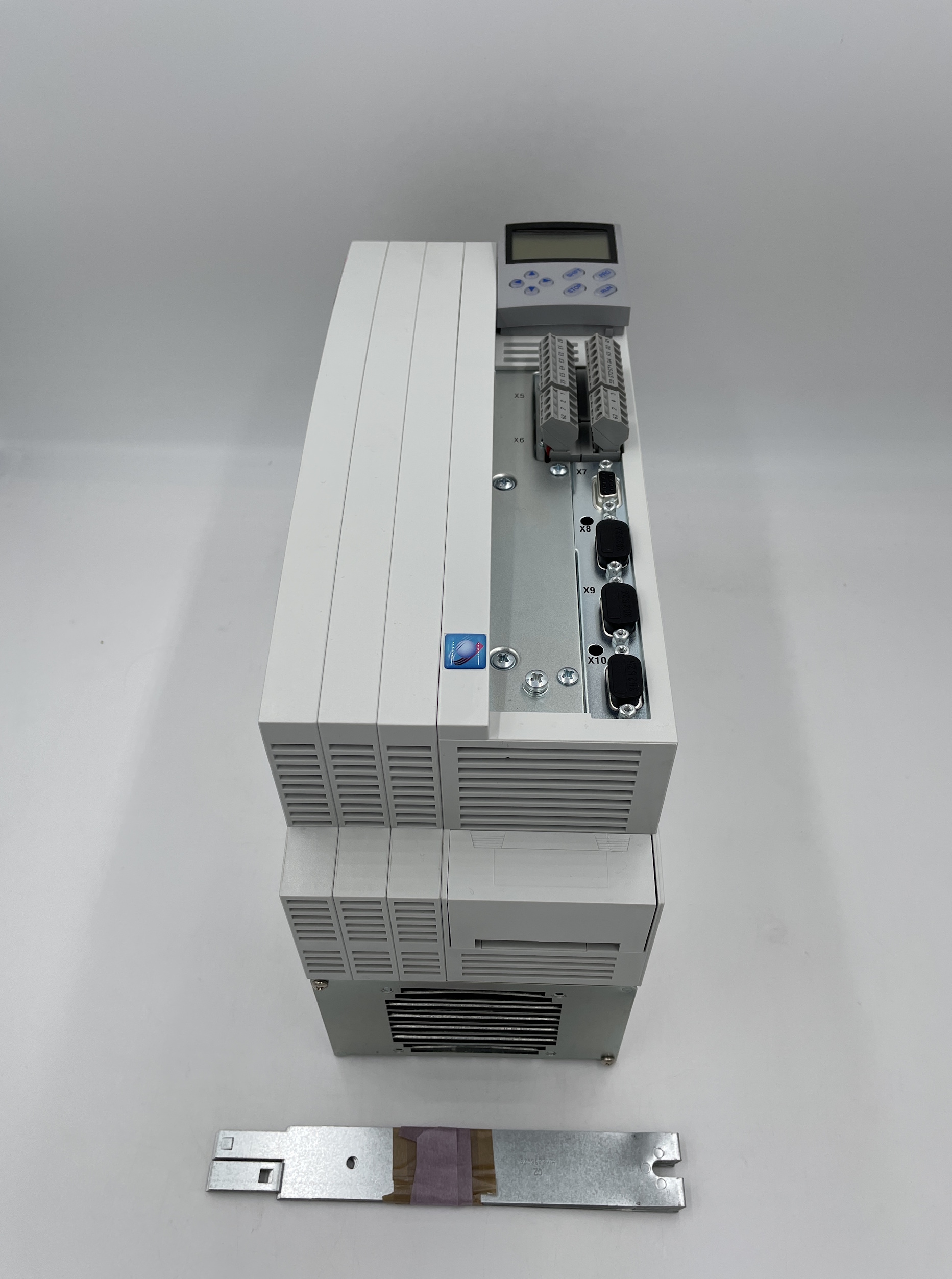 Lenze EVS9326-ES — Alimentatori e regolatori di potenza