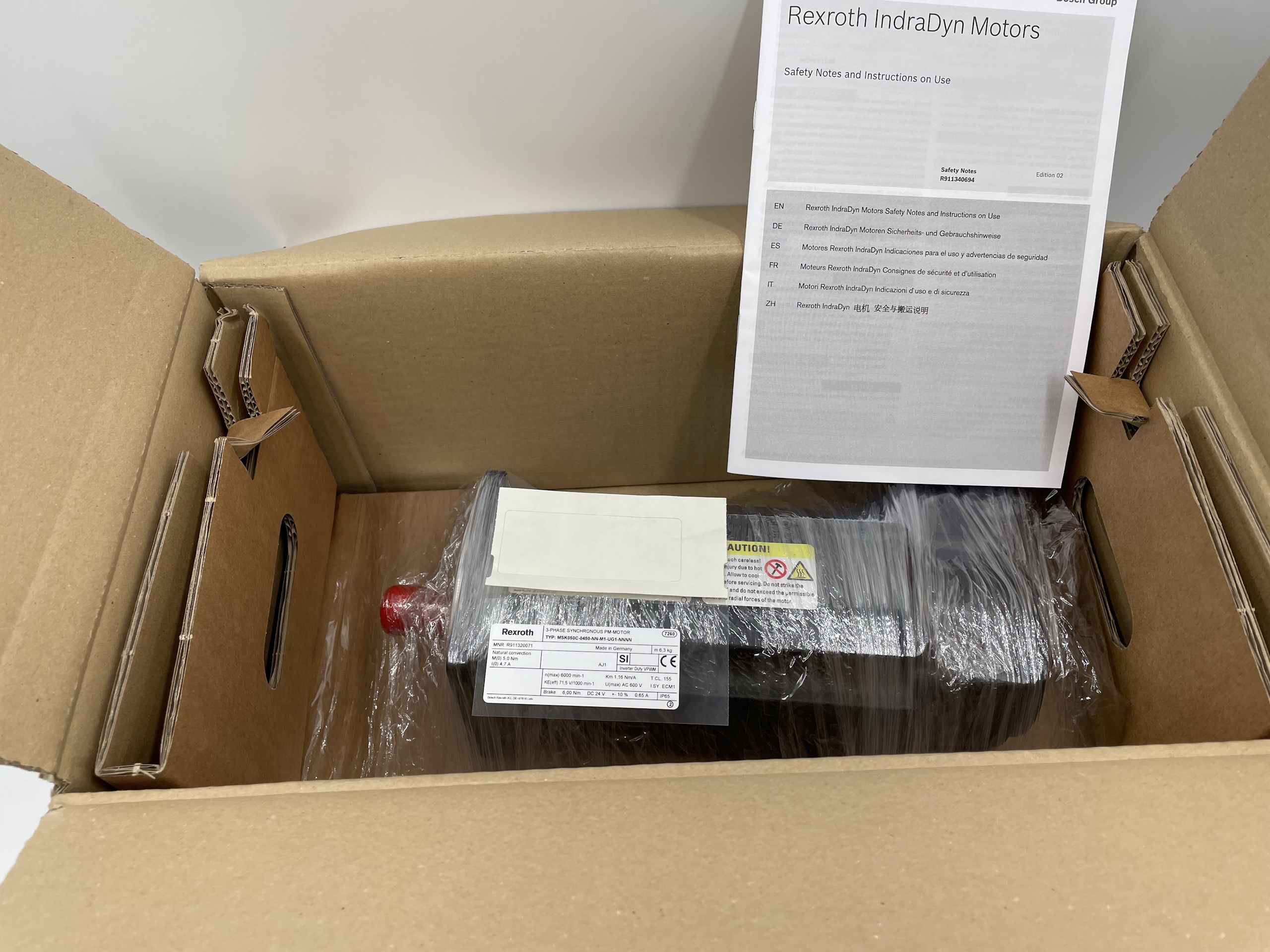 Bosch Rexroth R911320071 SERVOMOTOR MSK050C-0450-NN-M1-UG1-NNNN — Motori elettrici