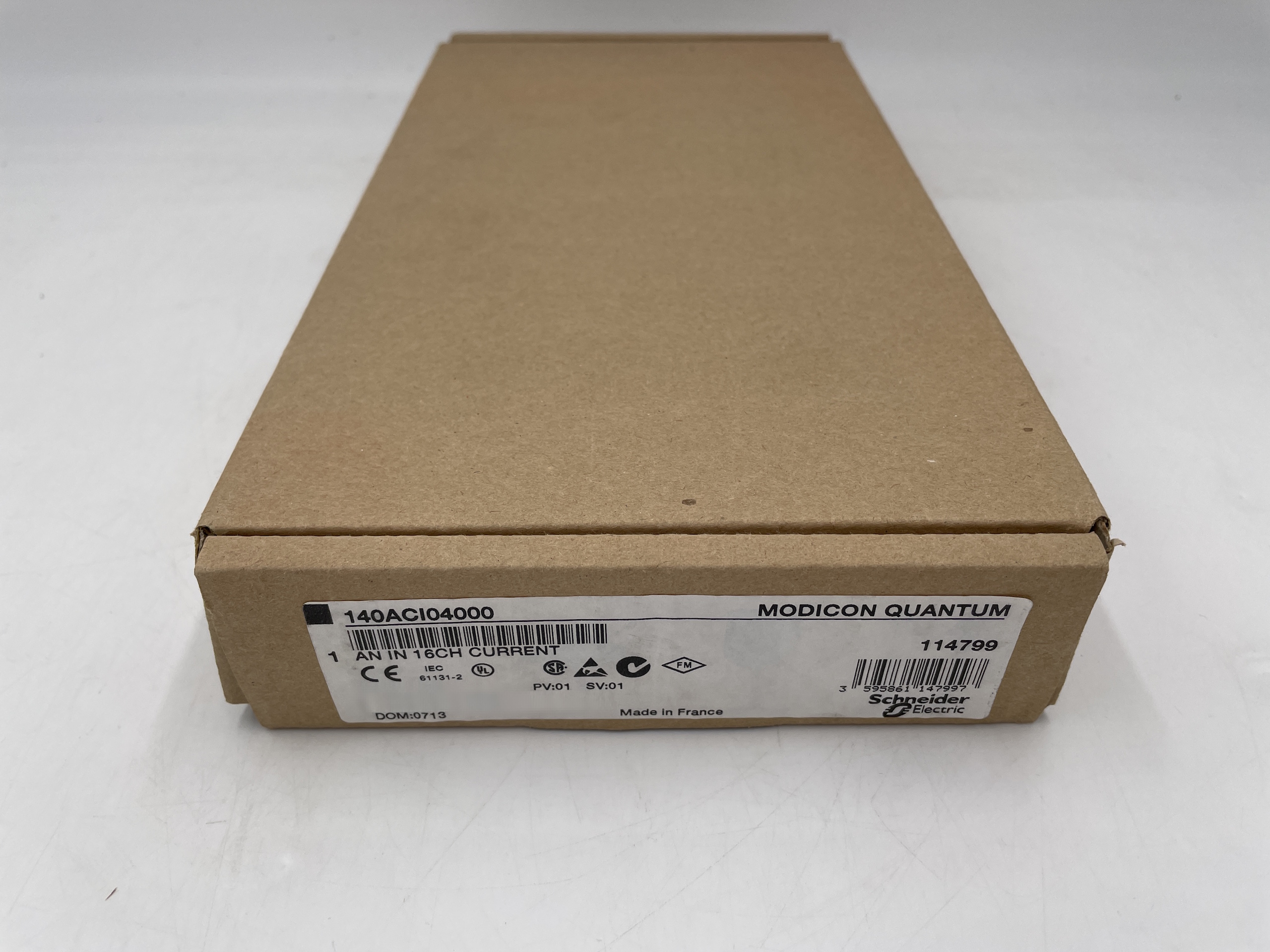 Schneider Electric 140ACI04000 — PLC