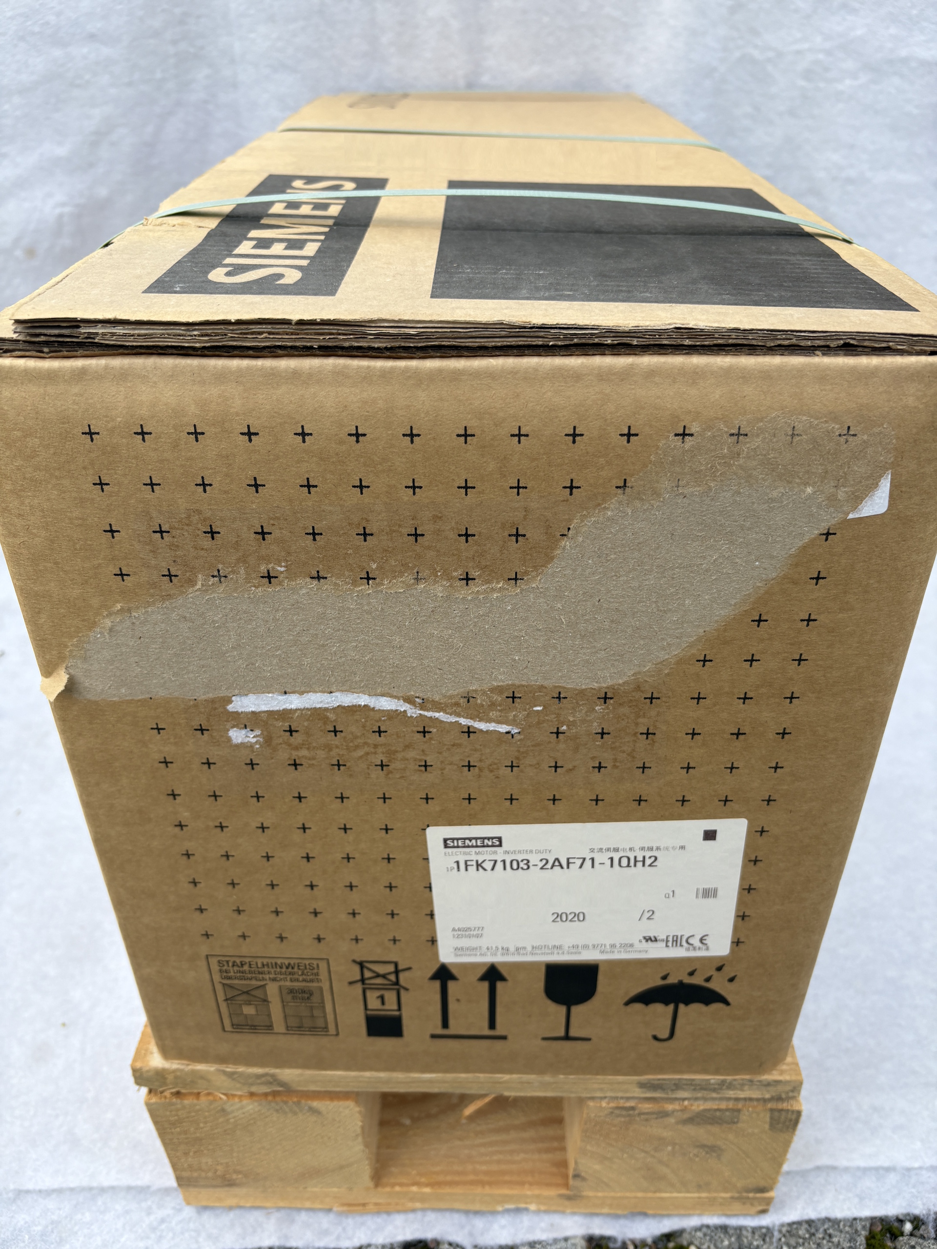 Siemens 1FK7103-2AF71-1QH2 MOTOR, SYNC, 3AC, 36NM, 5.37KW, 3000RPM — Accessori generali