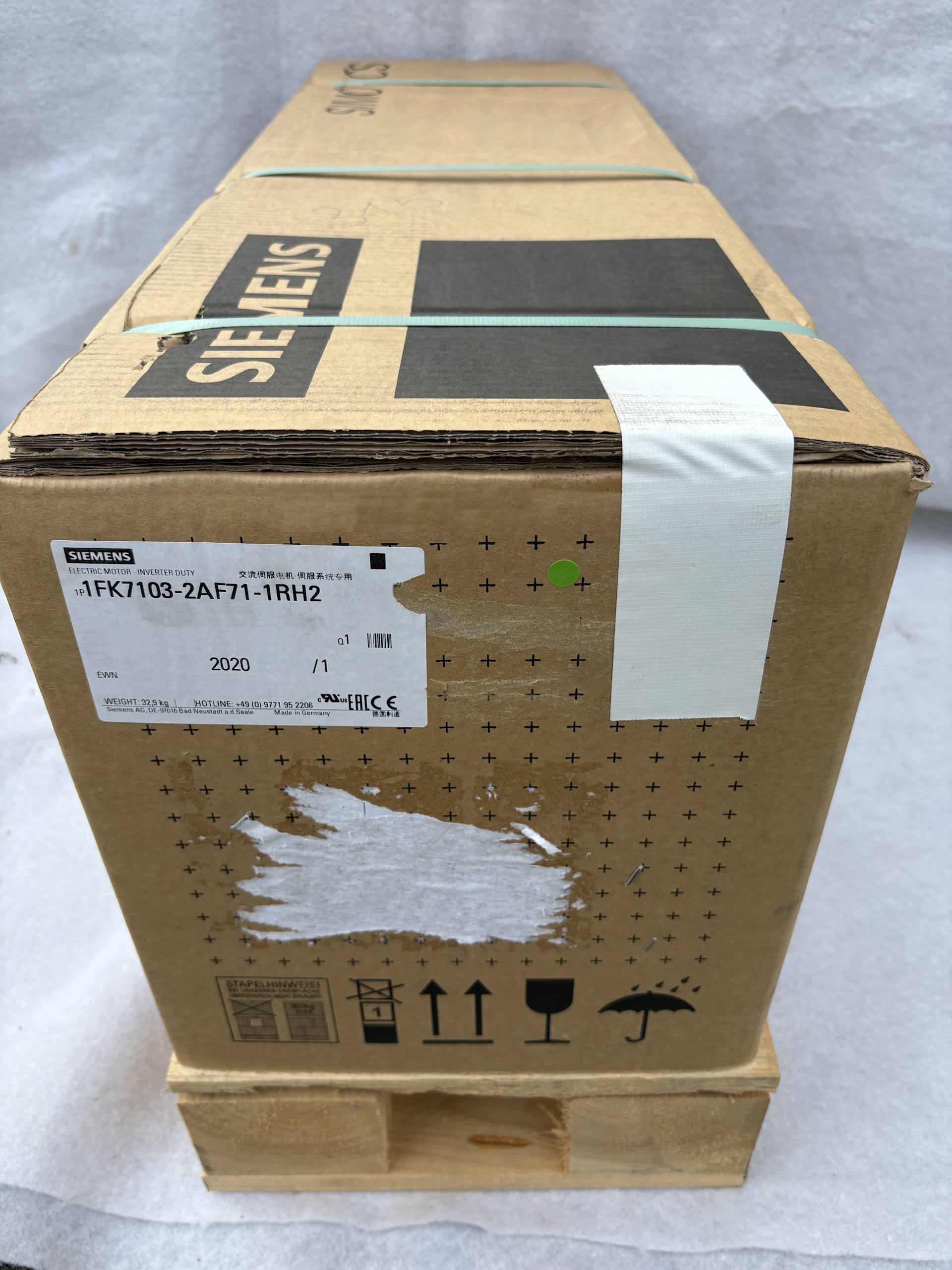 Siemens 1FK7103-2AF71-1RH2 MOTOR, SYNC, 3AC, 36NM, 5.37KW, 3000RPM — Accessori generali
