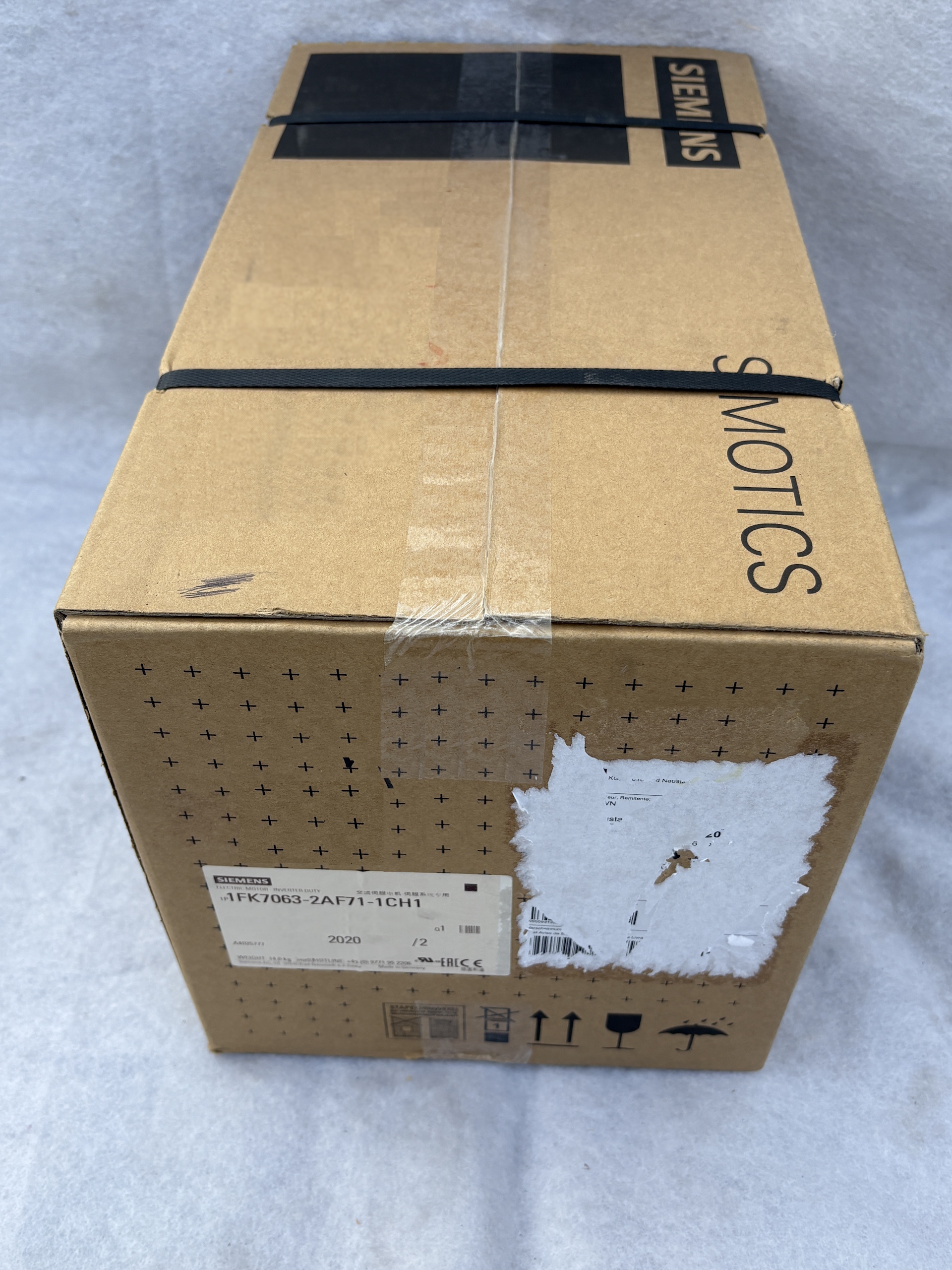 Siemens 1FK7063-2AF71-1CH1 MOTORE, SYNC, 3AC, 11NM, 2.3KW, 3000RPM, FRENO — Accessori generali