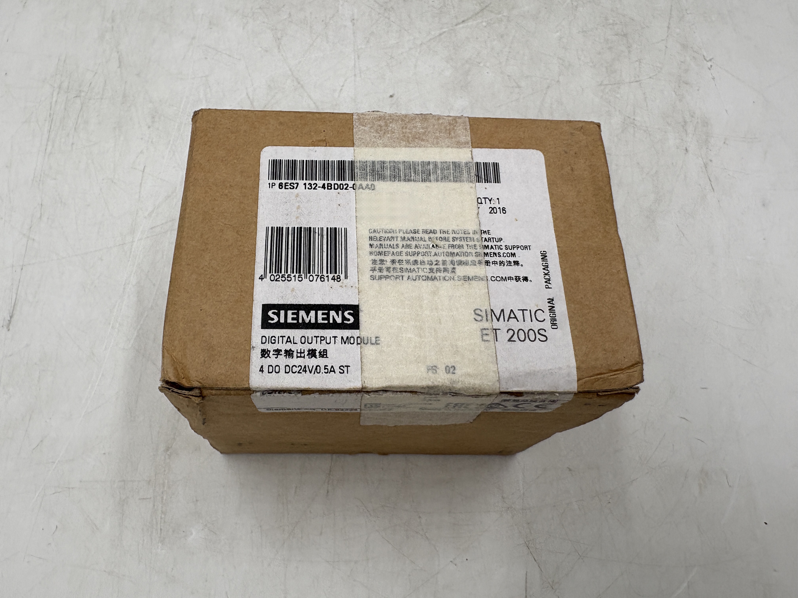Siemens 6ES7132-4BD02-0AA0 SIMATIC DP, ET200S Modules, 4 DO, DC24V, 0.5A, 15mm Width, 5 Units — I/O remoto e comunicazione