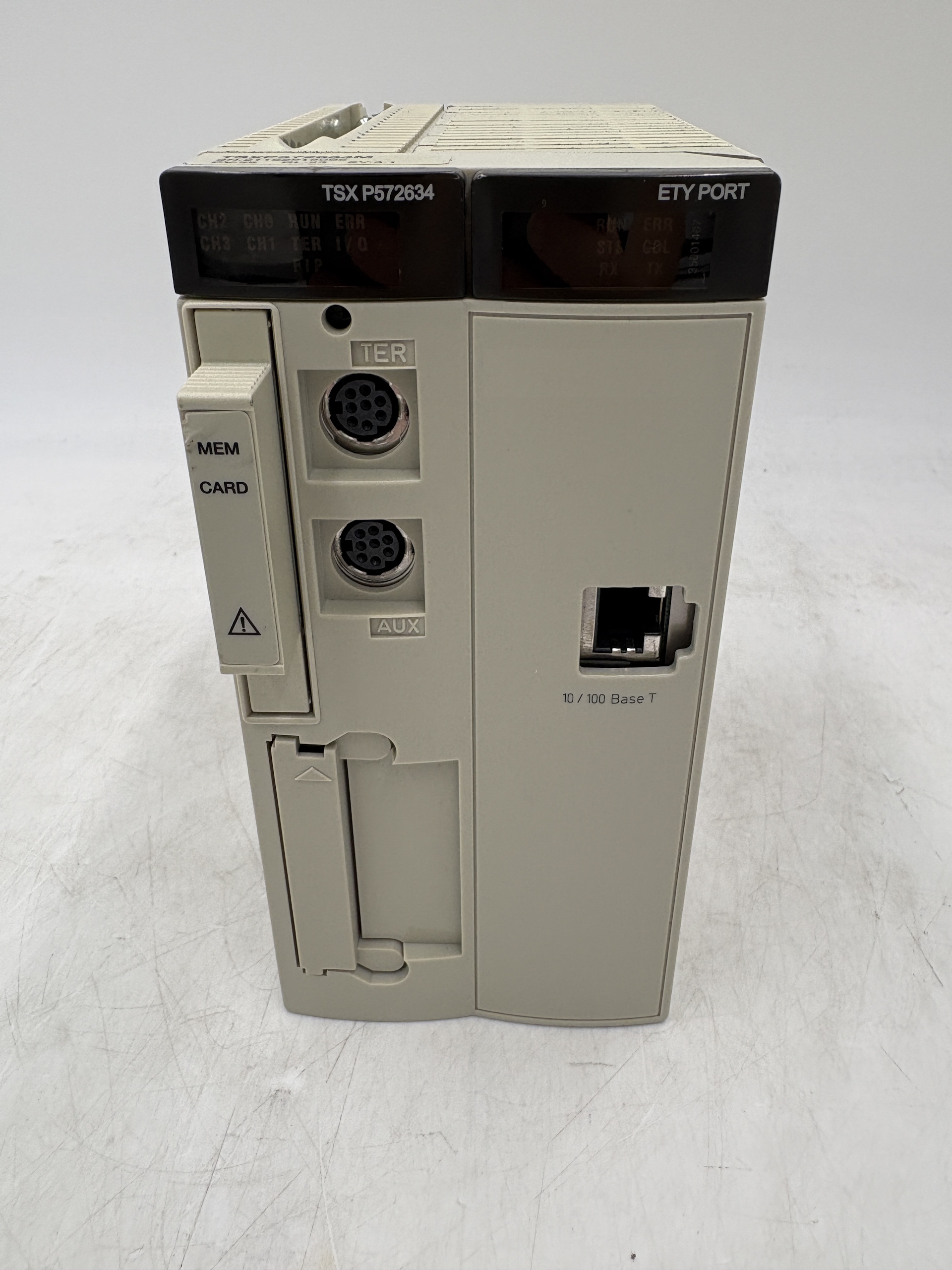 Schneider Electric TSXP572634M — PLCs