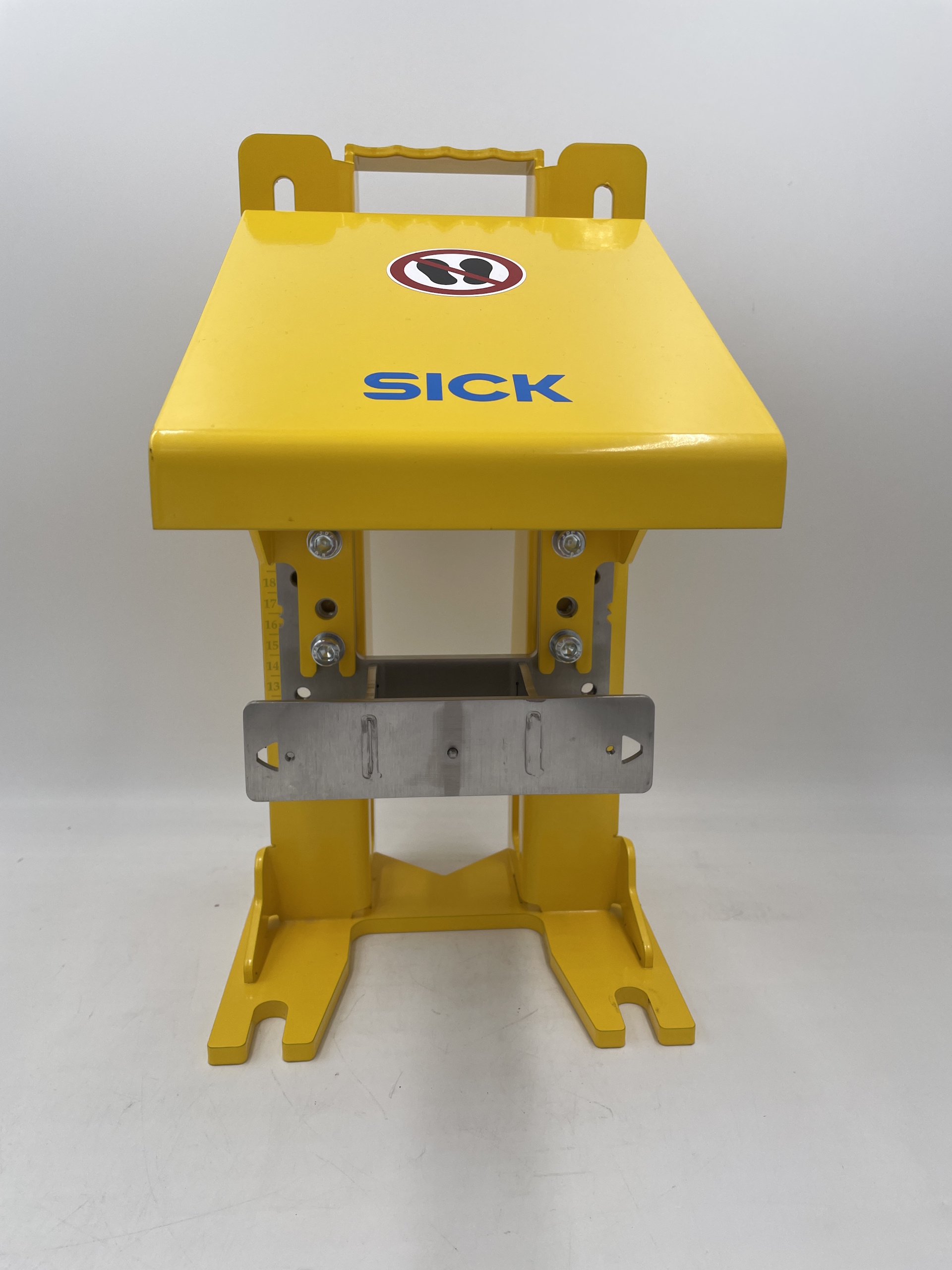 Sick 2102289 Accessories Mounting systems, Mounting brackets and plates, Mounting bracket, heavy-duty version, with protection cover, for floor mounting, height adjustment possible from 90 ... 310 mm, scanner tilt angle: ± 5º. Additional mounting brackets are not required. — Accessori generali