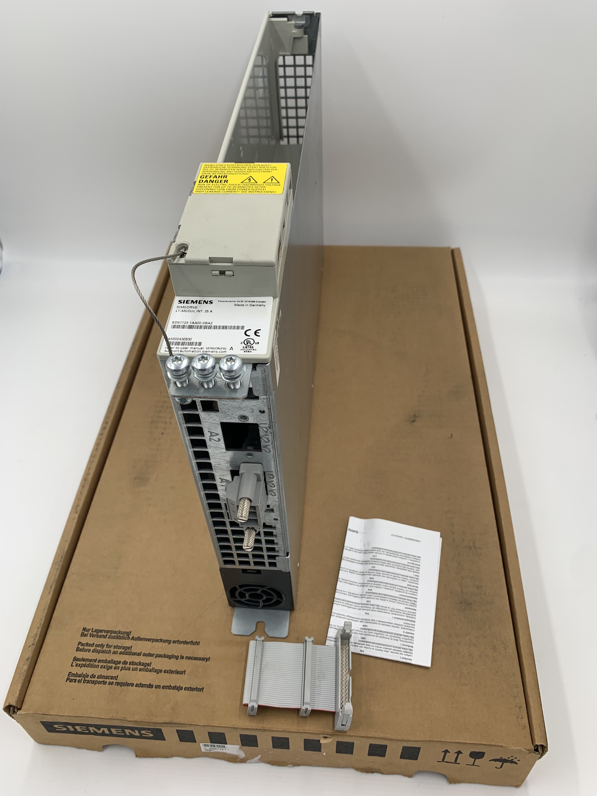 Siemens 6SN1123-1AA00-0BA2 ***SPARE PART*** SIMODRIVE 611 POWER MODULE, 1 AXIS, 25 A, INTERNAL CO... — Servomotori e servoazionamenti