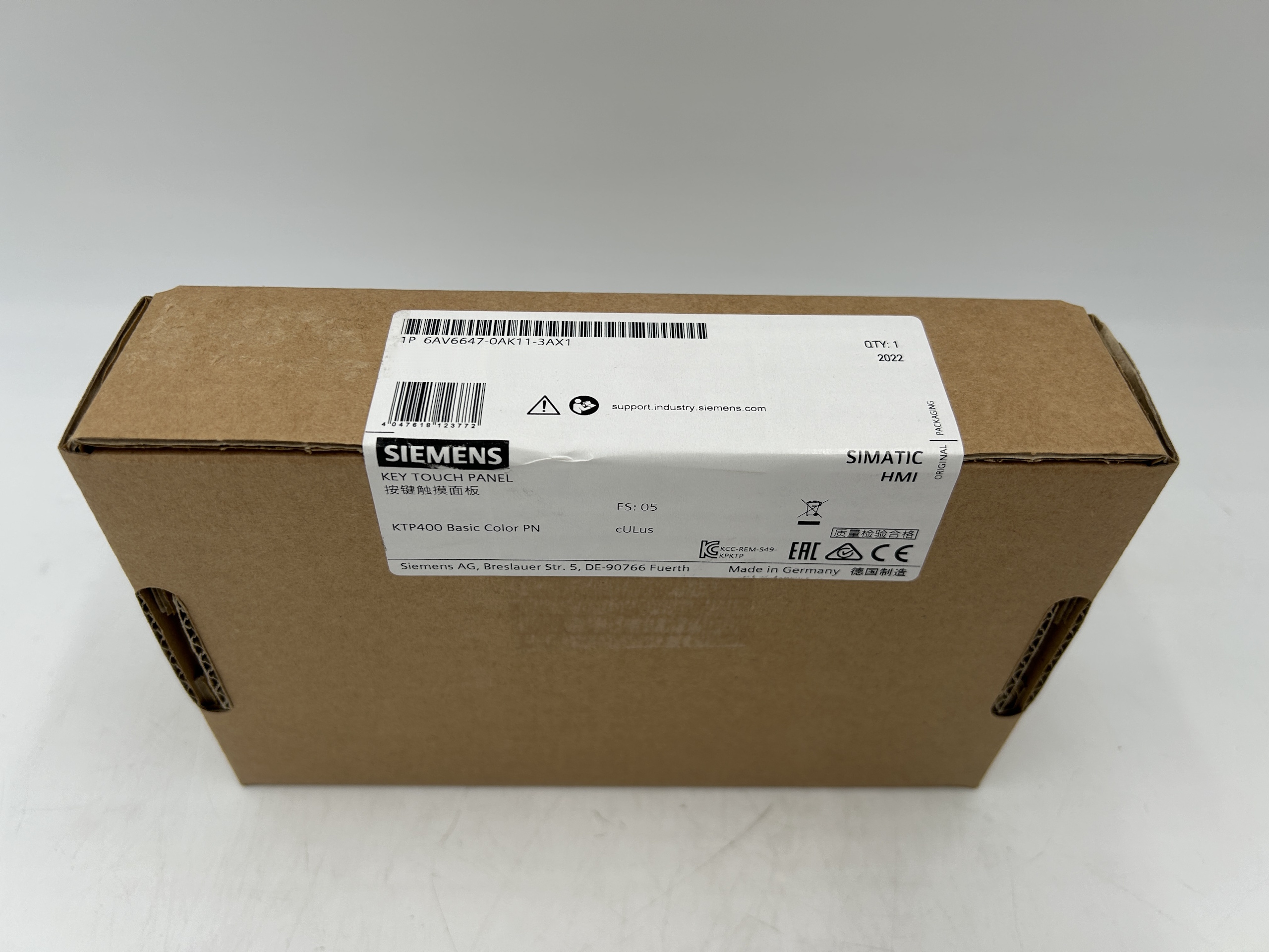 Siemens 6AV6647-0AK11-3AX1 SIMATIC HMI KTP400 Basic Color PN — Accessori generali